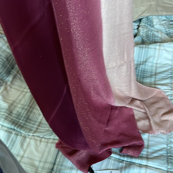 Brand new, Classy Wine / INC concepts, large reversible Wrap-shawl bought@ Macys - Picture 6 of 9